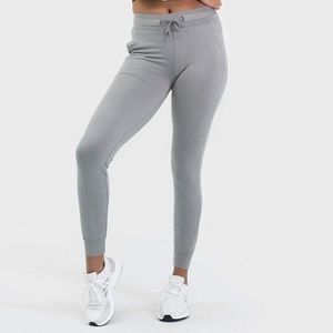 Balance Athletica joggers in Logic